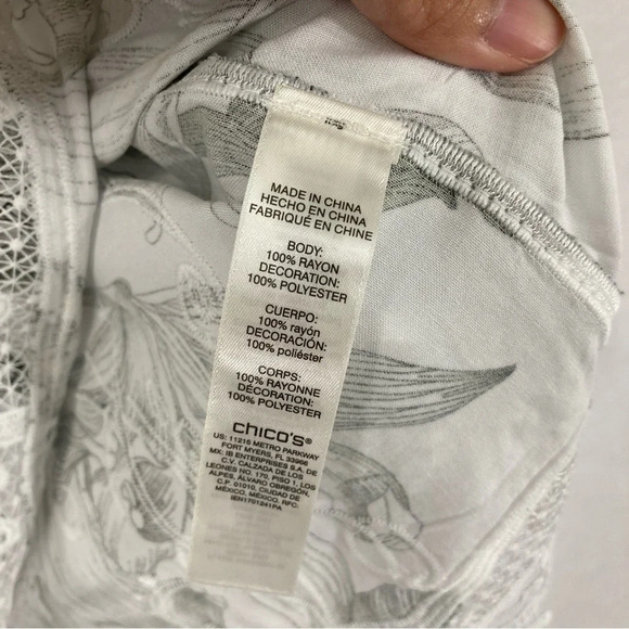 Chico's Floral Lace Detail Soft Stretch Round Neck Top Medium - Picture 7 of 10